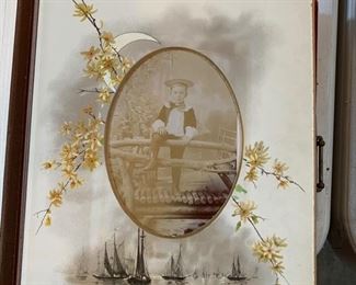 Antique 1800s Victorian photo album with photos!