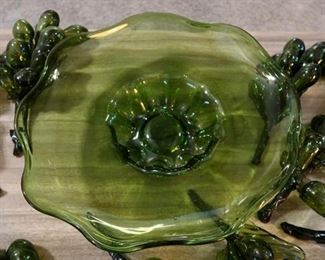 #3 - Vintage Blown Glass Grape Piece and Bowl - 10 pcs - $55.00 (Does NOT include the 3 separate fruit pieces or covered dish - see separate photos/prices on those)