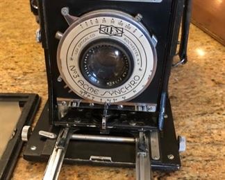 c.1040's Speed Graphic 4x5 camera with film backs & Carl Zeiss lens 