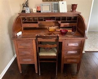 antique roll top desk 