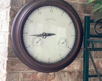 garden line clock