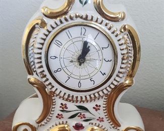 Vintage clock set with 2 lamps to match