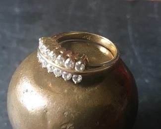 14k & Diamond womens ring