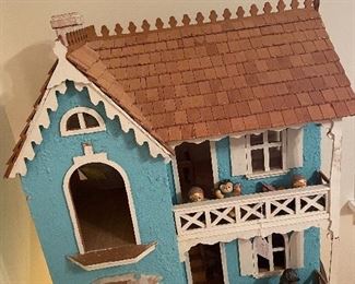 Beautifully crafted doll house 