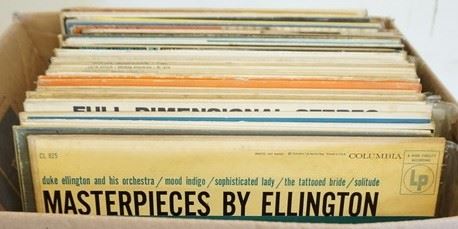 1167	BOX FULL OF RECORDS! W/ JAZZ/LATIN/R & B ETC. INCLUDING; DUKE ELLINGTON, XAVIER CUGAT, GEORGE SHEARING, LOUIS ARMSTRONG, MARTIN DENNY, JONAH JONES, AL HIRT, IVORY JOE HUNTER, ERROLL GARNER, COUNT BASIE, PETER NERO, DICK GREGORY, EARL GRANT, THE PLATTERS, THE INK SPOTS, DAVE *BABY* CORTEZ, THE MOONGLOWS BILL HALEY & HIS COMENTS, AND MANY OTHERS!
