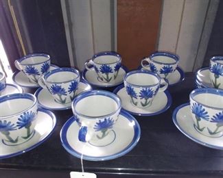Hadley Louisville Pottery Cups and Saucers