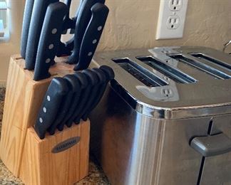 Farberware Knife Set w Blcok