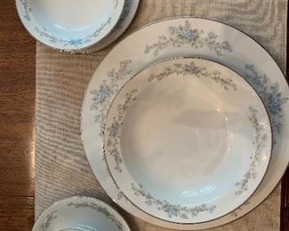 Lovely set of Bristol fine bone china - priced to sell