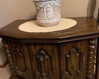 Night Stand that matches King Headboard & Tall Chest.   Large Precious Moments Cookie Jar shown on top.   (More than 50 Precious Moments offered for sale - most in original boxes.)
