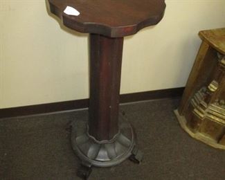 Mahogany Pedestal