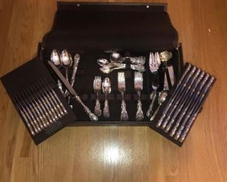 Reed and Barton Francis the 1st, 12 place setting 150 pieces