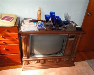 Cobalt glassware, old TV