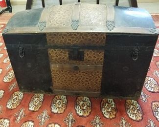 Vintage Trunk