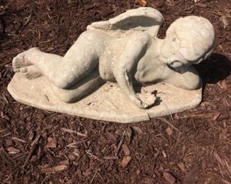 Garden angel watching over all!