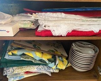 Linens - table cloths, napkins 