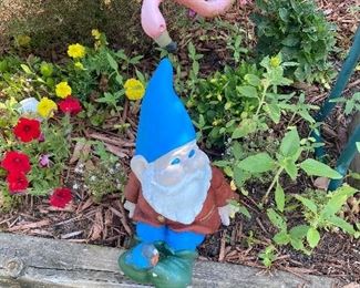 Garden decor - Gnome, plastic flamingo