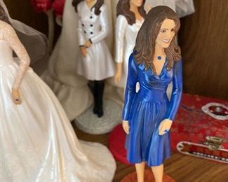The Hamilton Collection 'A Royal Engagement from the Kate Middleton , The Future Princess collection No. 0084A, more Kate figurines