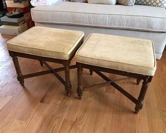 twin benches for extra seating or use as coffee table with trays