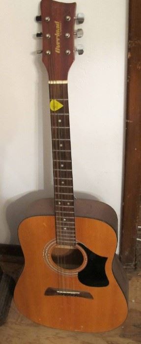 Gibson Guitar.  BID ONLINE at https://narhiauctions.hibid.com/auction/231629/online--robert-j--strong-estate/