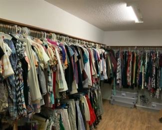 Great selection and nice quality women’s clothes ranging from sizes 4-12