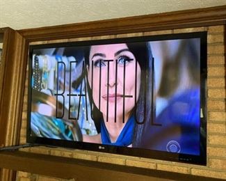 LG 54 Flat Screen TV