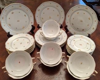 38-piece set of Herend "Batthyany" aka "Coronation" china, with 21 extra 10 3/8" dinner plates, for unexpected relatives. Active pattern 1966 - 1990.
