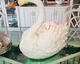 huge white centerpiece Swan