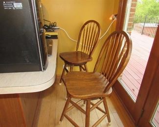 Swivel Bar Stools