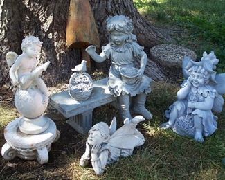 Garden statues and figurines