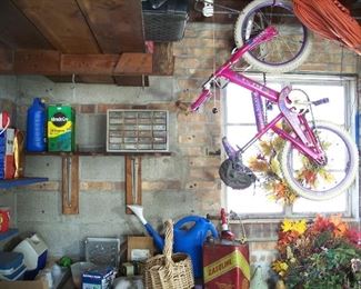 Kent girl's BMX bicycle 
