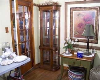 Lighted slimline China display cabinet