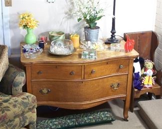 Antique tongue & groove oak dresser