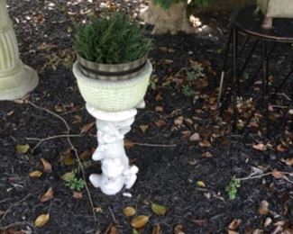 Lots of planters & stands