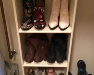 Shoes/boots/sandals - size 6, 6 1/2 & size 9, 9 1/2 & 10