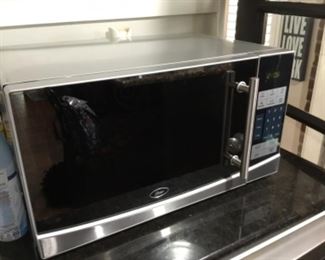 Kitchen - microwave