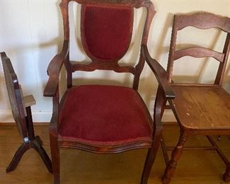 Vintage upholstered arm chair