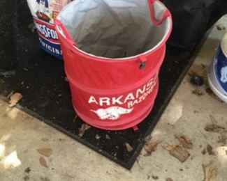 Arkansas Razorback container