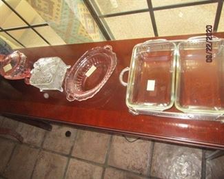 Depression glass candy dish and bowl