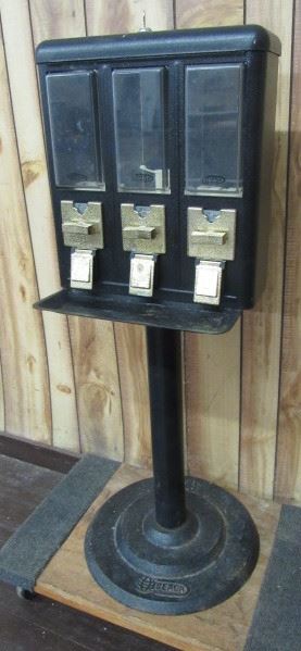 Seaga 25 Cent Peanuts Vending Machine w/Key on Iron Pedestal & Base