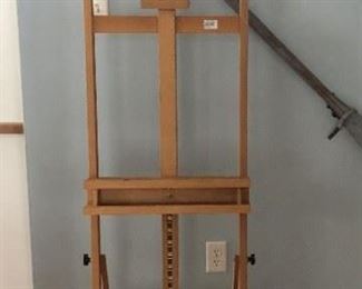 Adjustable artist's easel