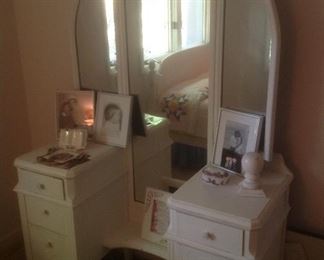 White vintage dressing table...measures 48" wide x 18" deep and  71" tall.  Presale at $165.