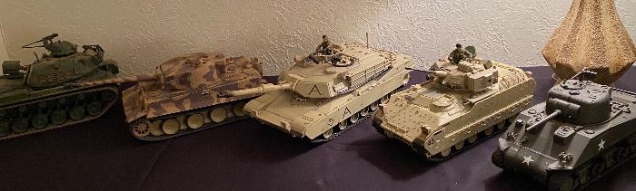 Assorted Collector's Tanks "Patton" ; "Tiger"; "Sherman"; "Bradley"; "MIA Brams"