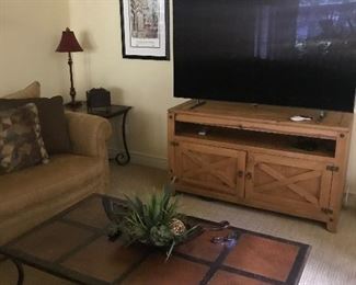 Metal coffee table has matching side table 