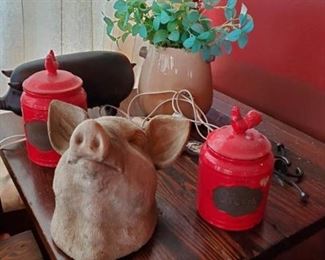 Pig and Chicken Decor