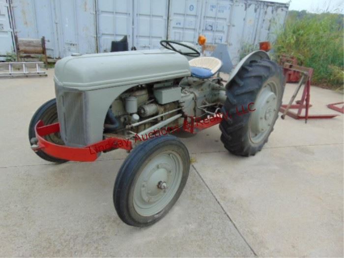 LOT 2 TRACTOR