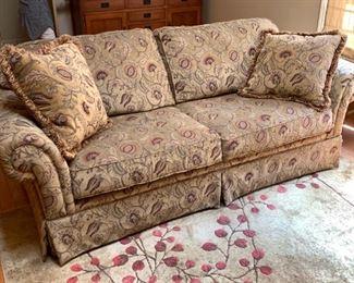 Broyhill Sofa Couch Tapestry