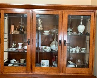 Le Meuble Villageois Mission Oak China Cabinet, this is the top of the cabinet.  The cabinet is NOT PART OF THE AUCTION, but it is available, $5,500 asking price.  Contact Loyal Helper Group with serious inquiries. 