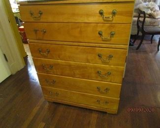 Vintage maple chest of drawers