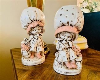 Mid century chalkware big eyes decor