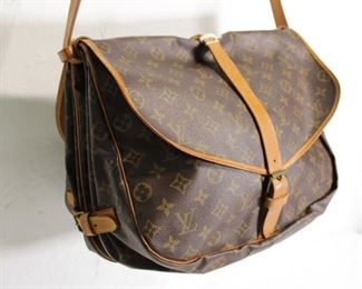 Louis Vuitton Crossbody Purse